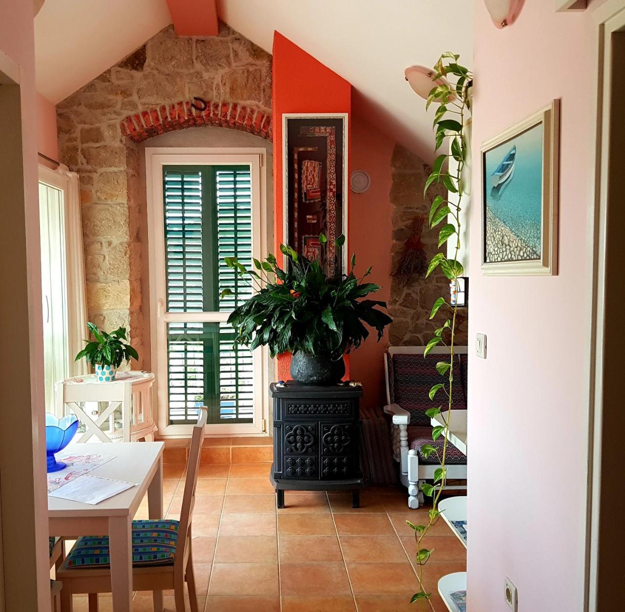 Apartment Silvia Kaštela Exterior foto